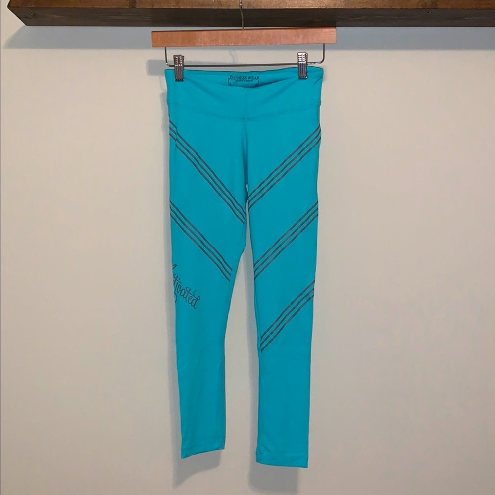 💞3for$40💞 J fitness wear 3/4 length leggings